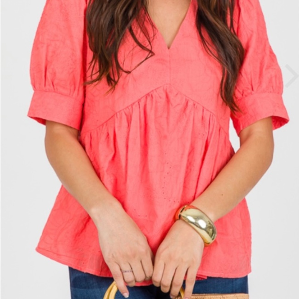 EMBROIDERED EYELET TOP, CORAL